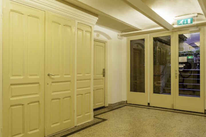 Ballroom/Hall 43 of 57
