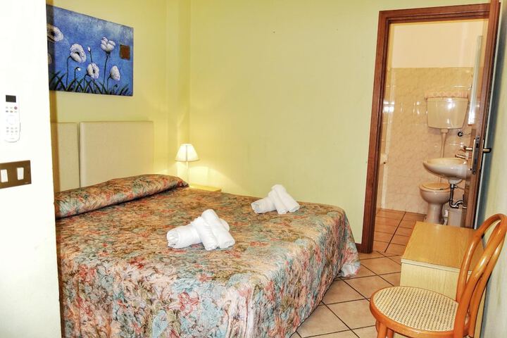 Room 15 of 58