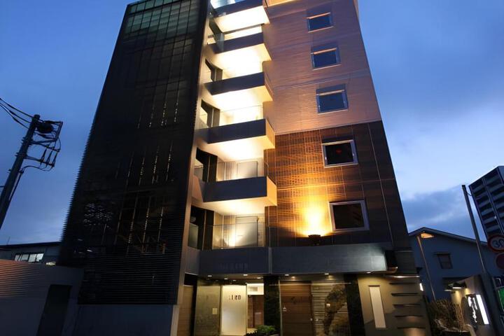 Business Hotel Lend