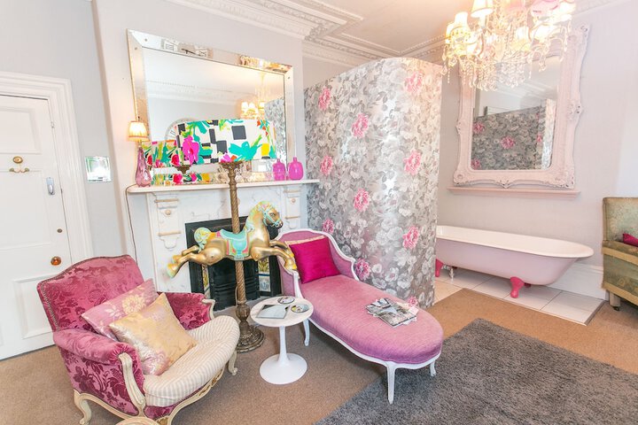 Room 29 of 250