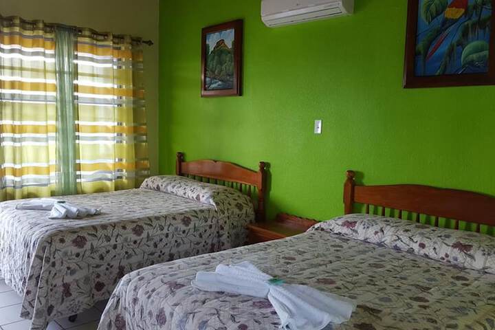 Room 5 of 37