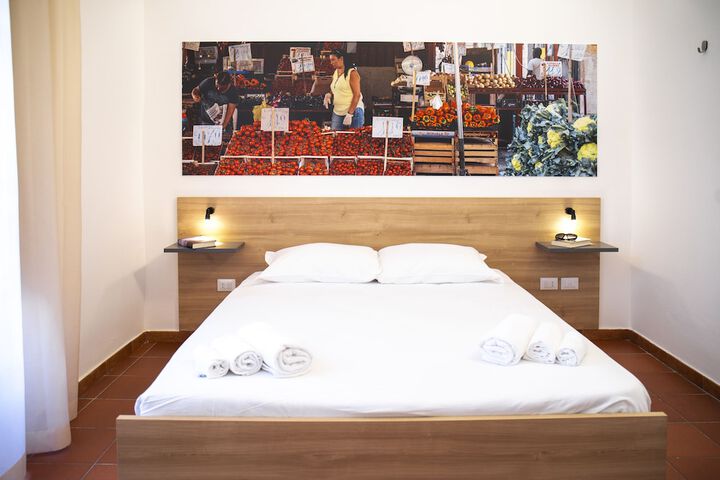 Room 28 of 107