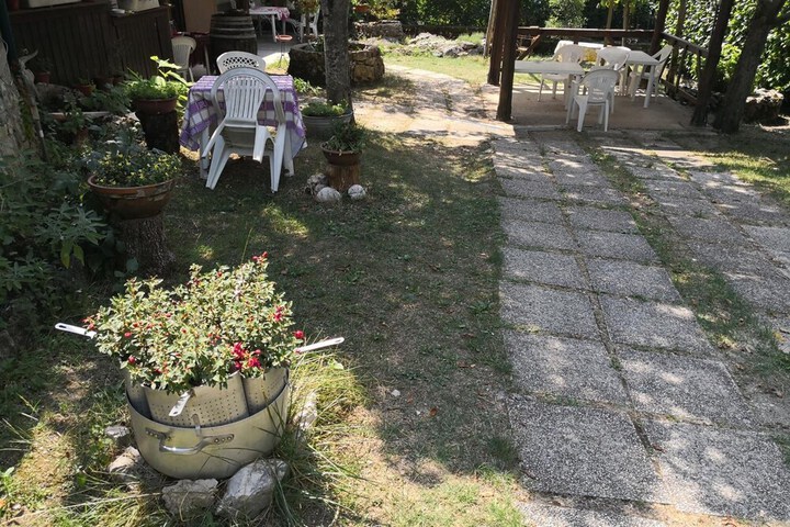 Property Grounds 25 of 33