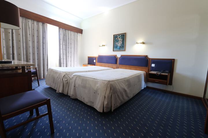 Room 8 of 46