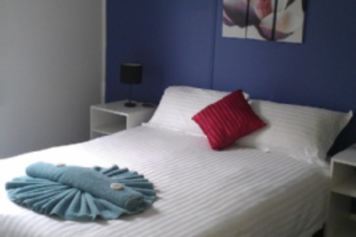Room 84 of 300