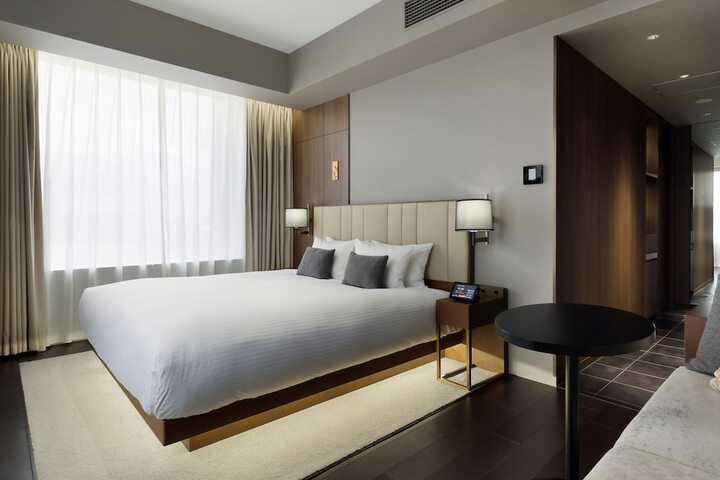 Room 10 of 68