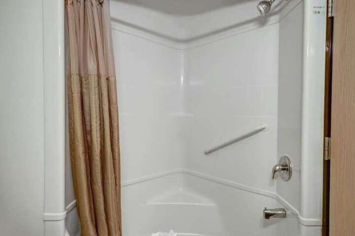 Clean Restrooms