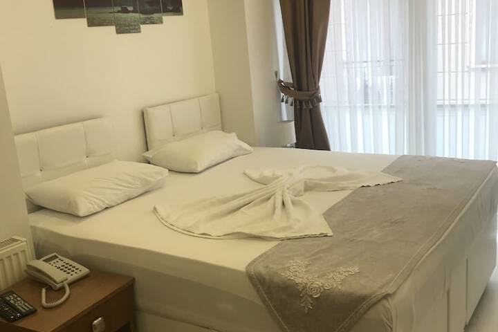 Room 10 of 75