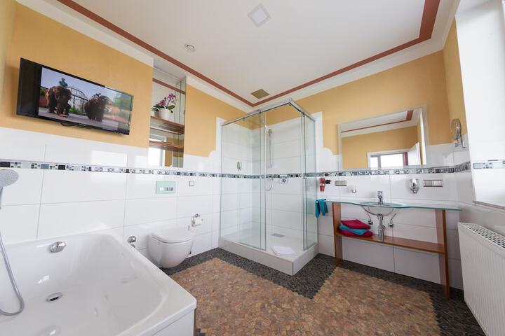 Bath Amenities
