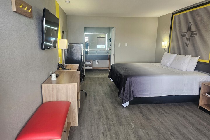 Room 11 of 31