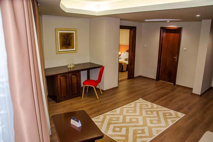 Hotel Interior 6 of 18