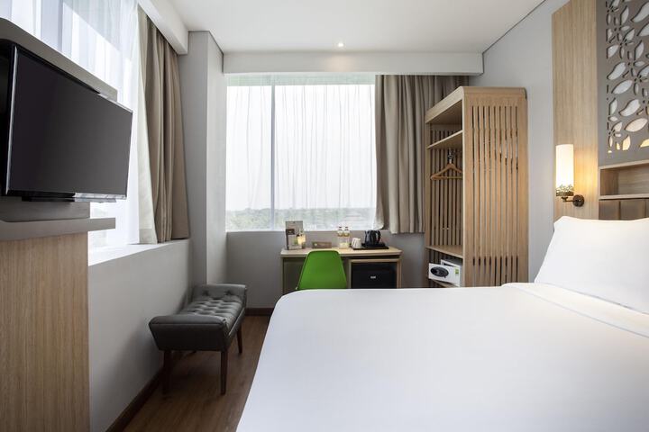 Room 5 of 26