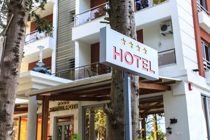 Hotel 55 of 63