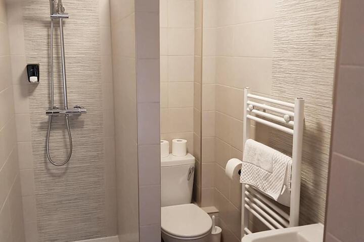 Clean Restrooms