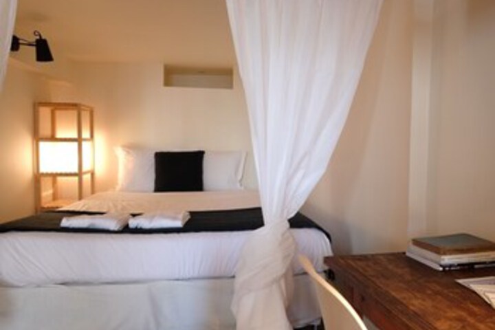 Room 16 of 23