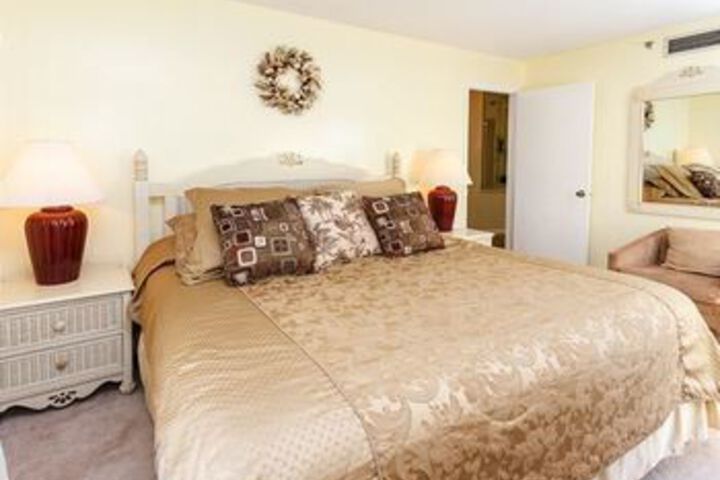 Room 21 of 47
