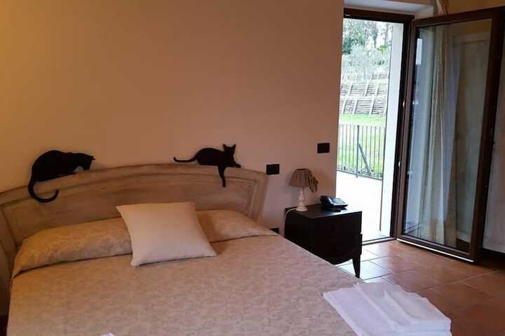 Room 21 of 161