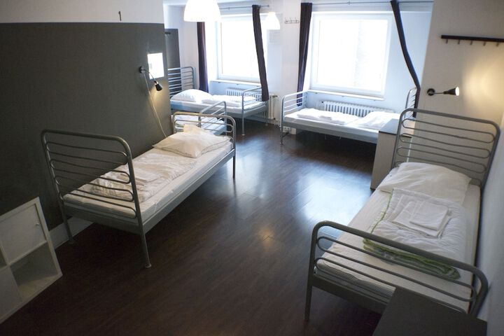 Room 8 of 52