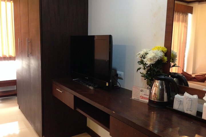 Room 19 of 29