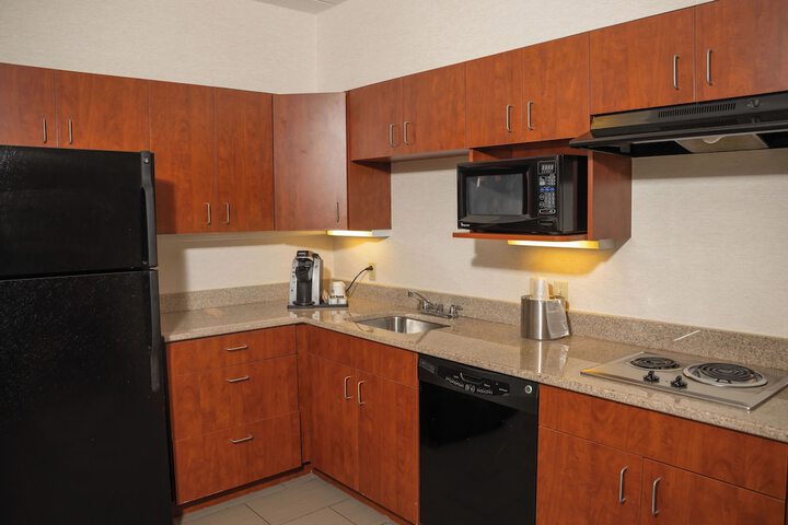 1 King Bed Suite (1 of 23)