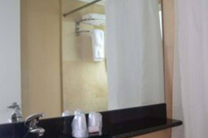 Room 79 of 120