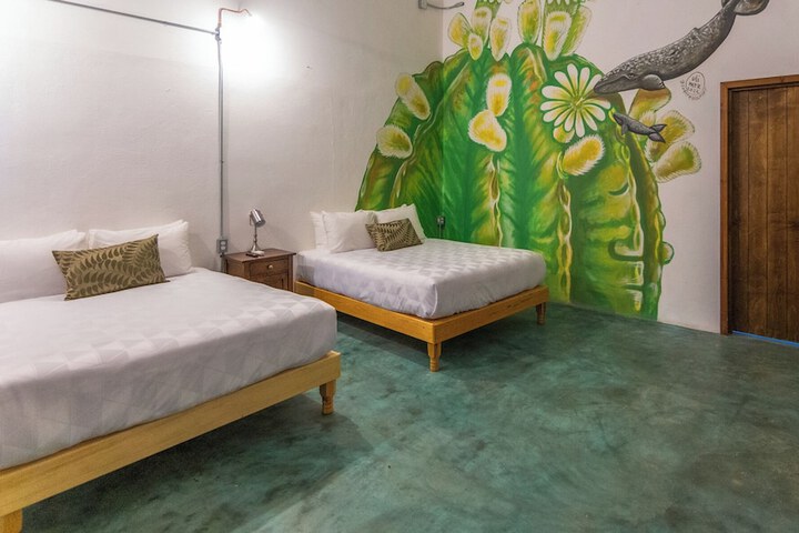 Room 12 of 113