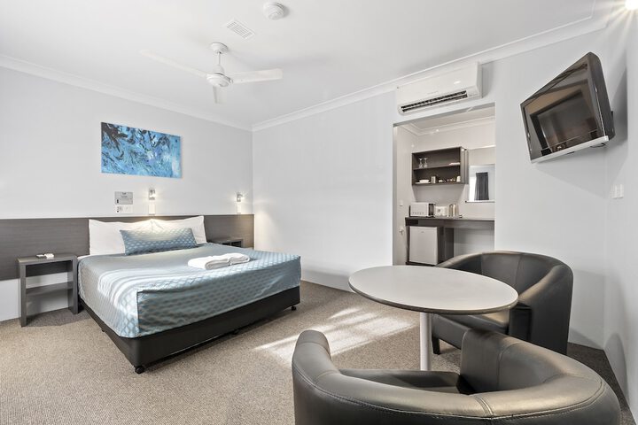 Room 16 of 56