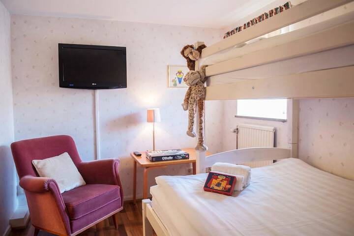 Room 15 of 187