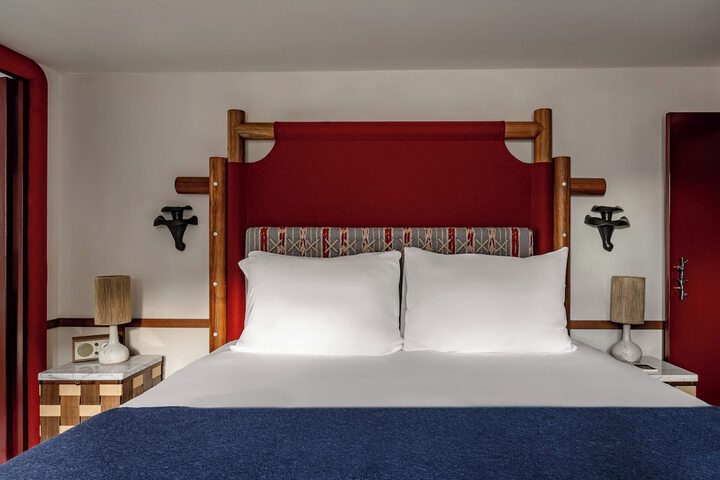 Room 19 of 71