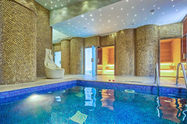 Pool 63 of 151