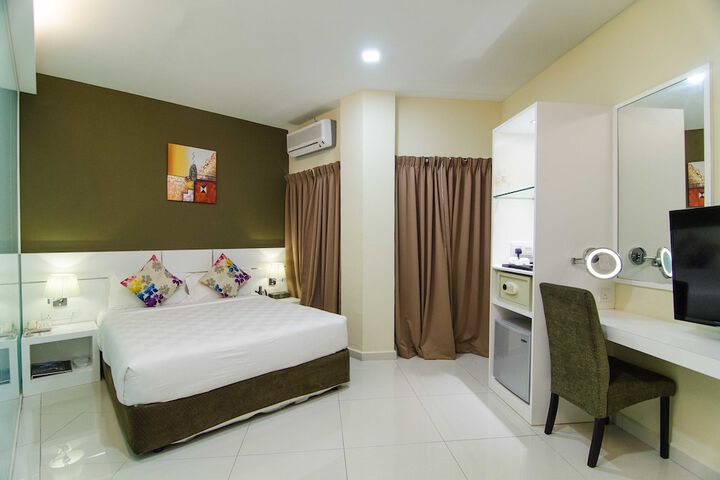 Room 20 of 39