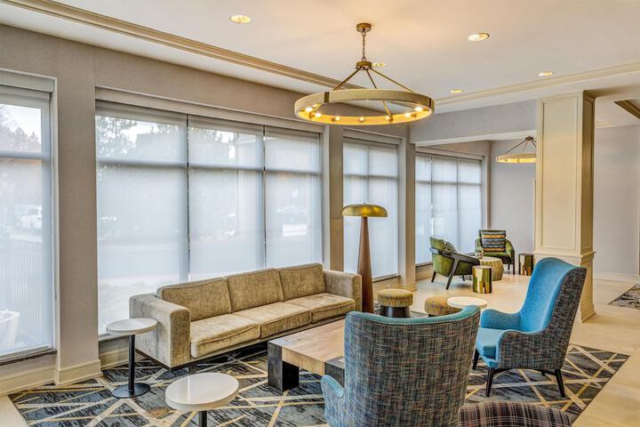 Lobby Entry
