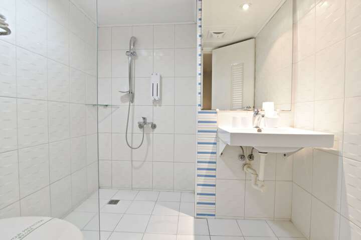 Bath Photo