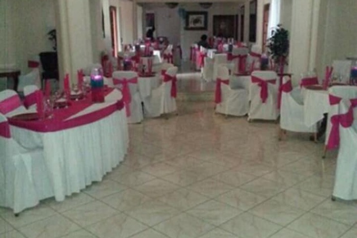 Wedding/Banquet 24 of 36