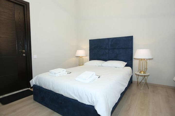 Room 5 of 36