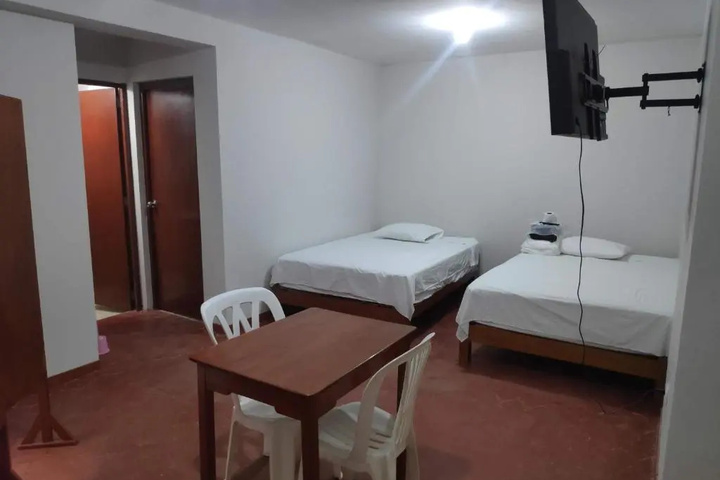 Room 10 of 11