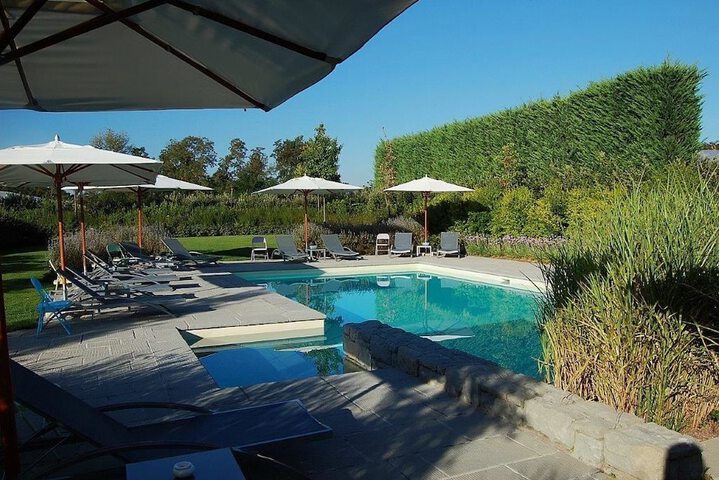Pool 83 of 141