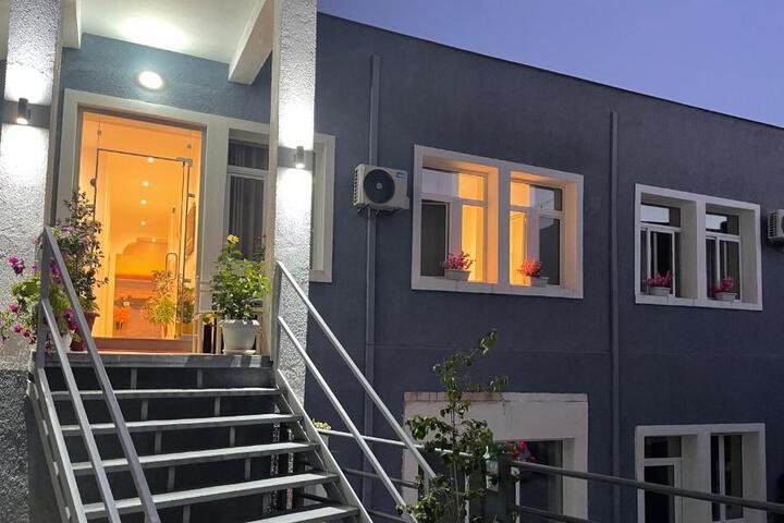 Denis Hotel
