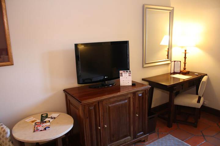 Room 7 of 60