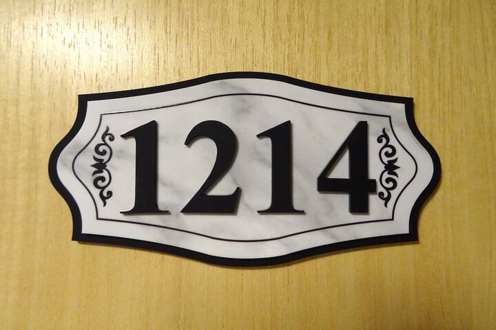 Room 97 of 442