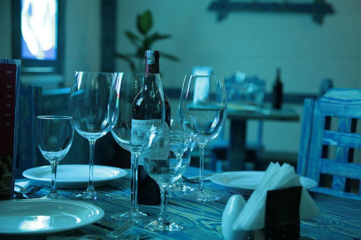 Dining 66 of 76