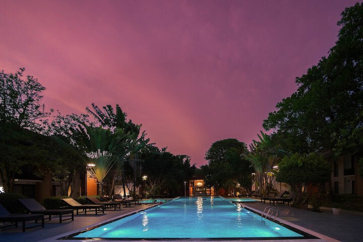 Pool 85 of 130