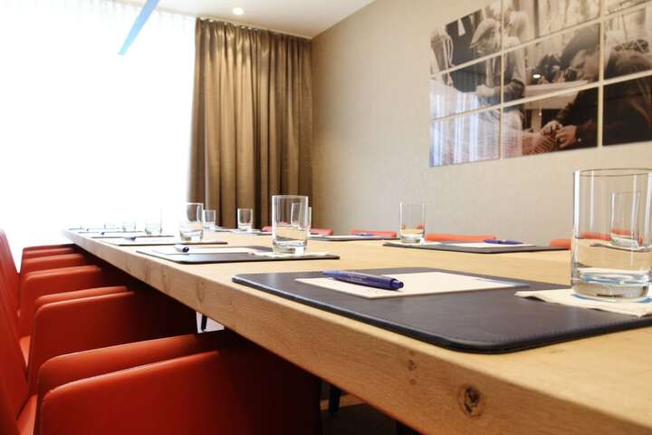 Meeting 44 of 60