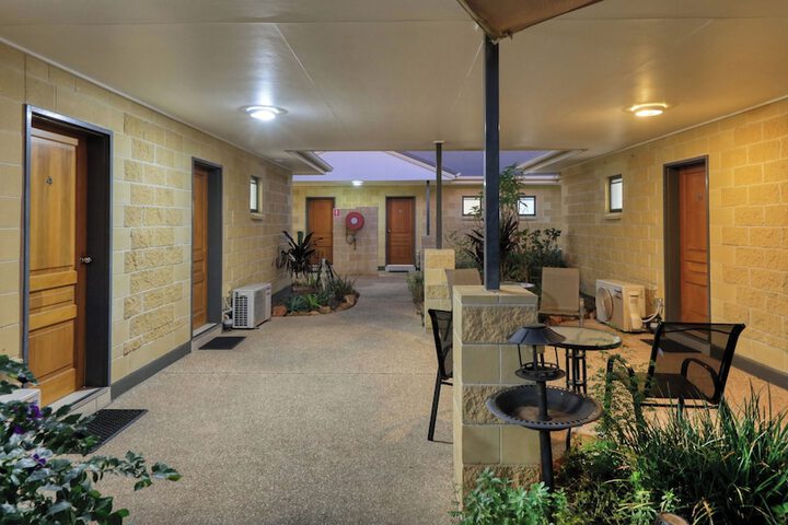Terrace/Patio 38 of 72
