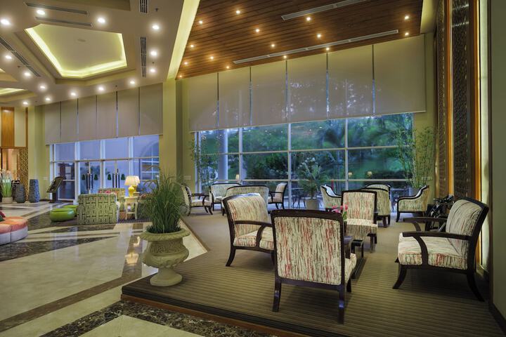 Hotel Interior 7 of 43