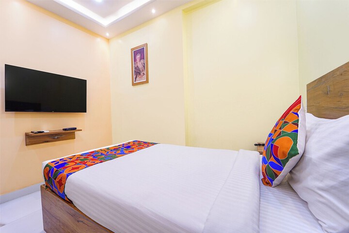 Room 20 of 35
