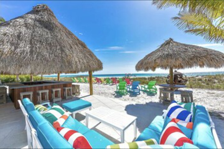 The Tiki Vr in Holmes Beach, FL
