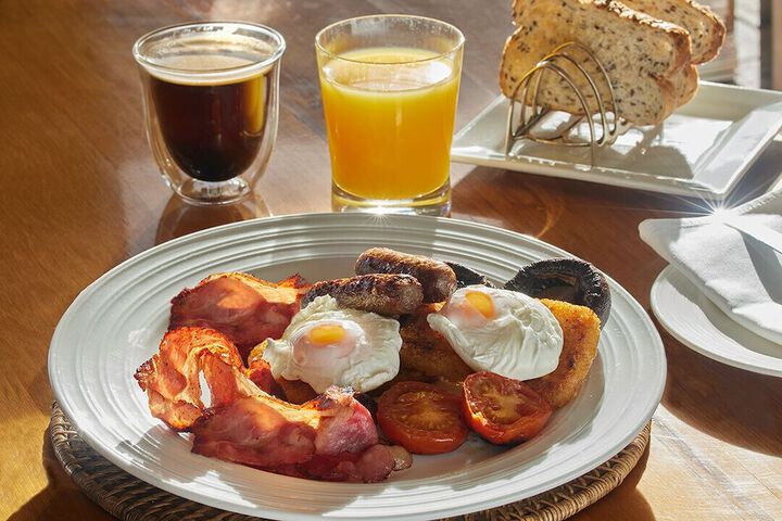 Breakfast/Coffee Service 19 of 37