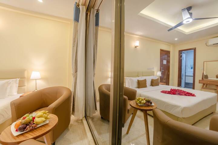 Room 3 of 26