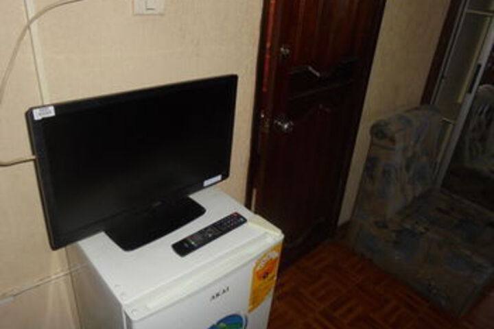 Room 5 of 27